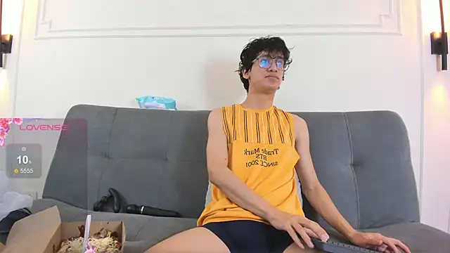 Cum hunters online show from July 2, 2026, 3:23 am