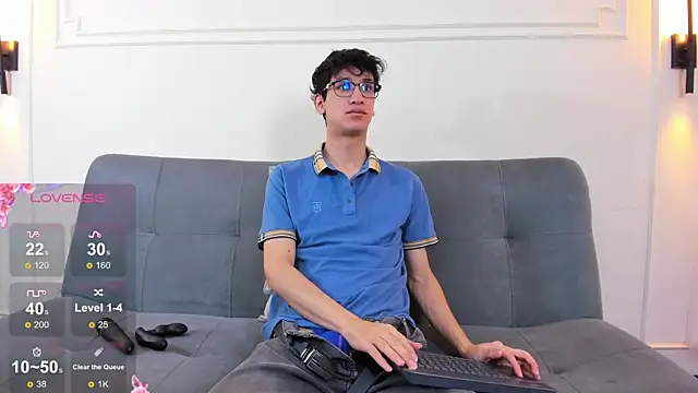 Cum hunters online show from April 25, 2026, 3:20 am