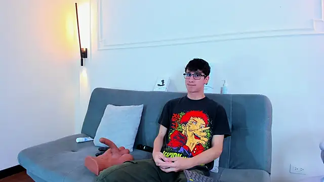 Cum hunters online show from November 30, 2025, 1:39 am