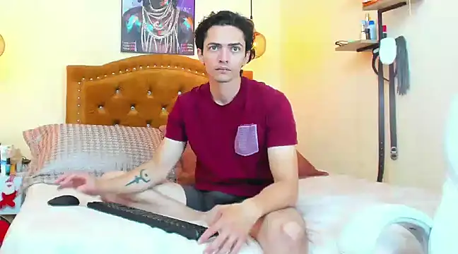 Uzcategui addams online show from January 22, 2025, 12:49 pm