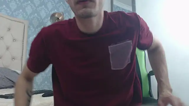 Uzcategui addams online show from February 10, 2025, 1:33 pm