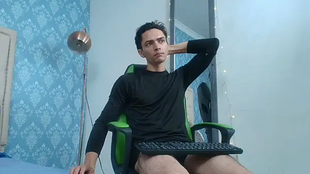 Uzcategui addams online show from February 18, 2025, 12:49 pm