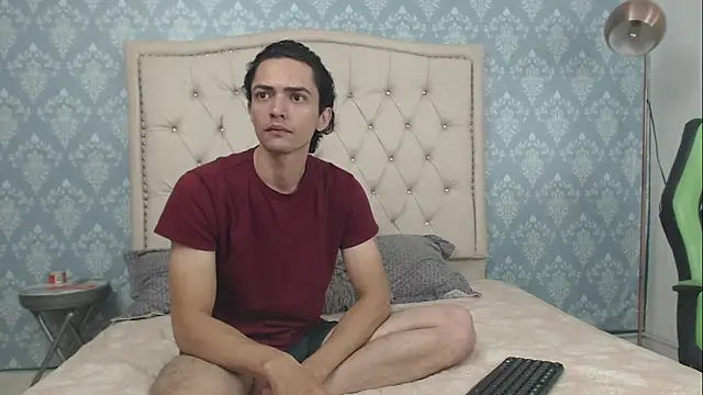 Uzcategui addams online show from January 28, 2025, 12:43 pm