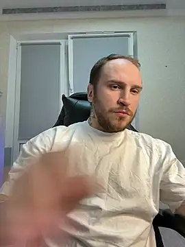  XxX-XxX  online show from March 14, 2025, 9:32 pm