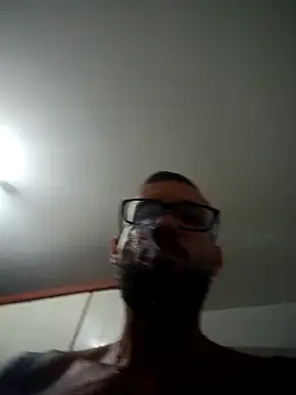 jacaranduba07 online show from November 30, 2025, 5:19 am