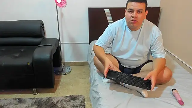 Snapshot of Faridsweetness chatting on January 16, 2025, 1:03 pm Faridsweetness online show from January 16, 2025, 1:03 pm