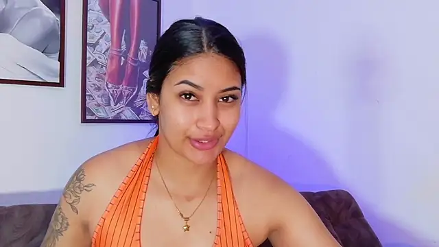 loretahorny online show from February 2, 2026, 2:27 pm