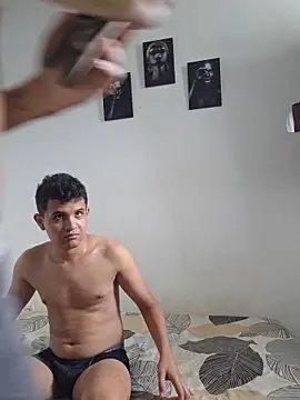 CoupleTwink12 online show from May 3, 2026, 7:39 pm