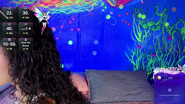 Snapshot of lucie_petite chatting on February 7, 2026, 6:27 pm lucie petite online show from February 7, 2026, 6:27 pm