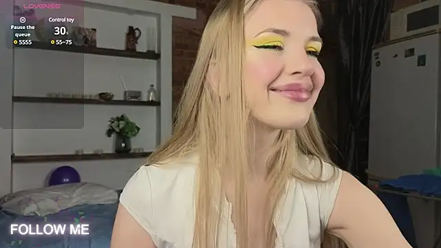  TiffanyCo  online show from February 9, 2025, 7:37 am