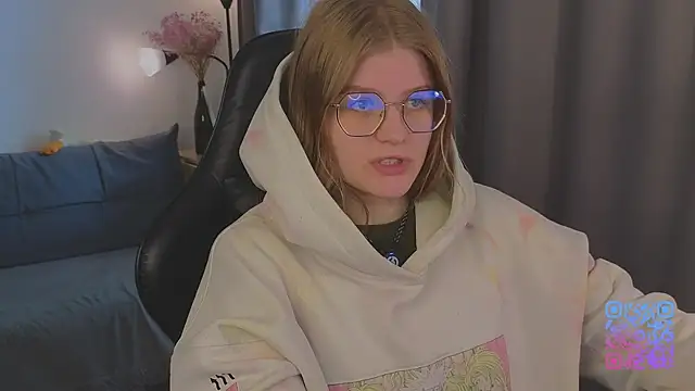  JessieVibes online show from June 18, 2026, 1:38 pm