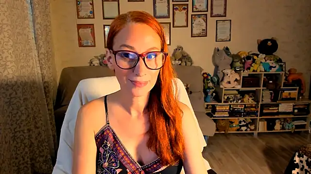 red rocco online show from September 8, 2025, 3:22 pm