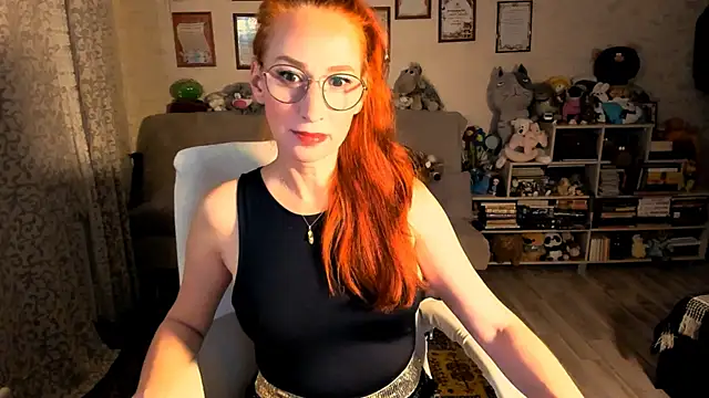 red rocco online show from October 25, 2025, 5:13 pm