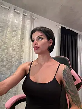 Rosariolovex online show from March 16, 2025, 9:26 pm