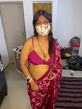 YourSuperTanya online show from May 25, 2026, 4:49 pm