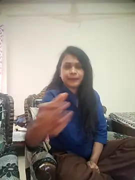 YourSuperTanya online show from March 18, 2025, 12:39 pm