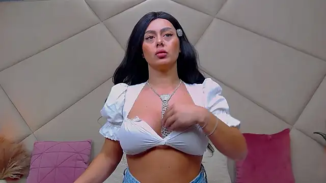 ChloeFrost online show from September 9, 2025, 5:17 am