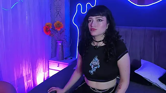 JeanneSabatier online show from January 15, 2026, 7:50 pm