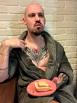 AssHunter4k online show from January 9, 2026, 5:25 am