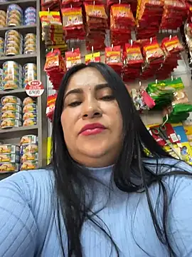 Miia Jazmin online show from June 19, 2026, 2:12 pm
