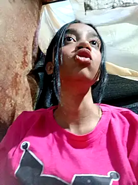 Zoe Sweett18 online show from March 20, 2025, 10:51 pm