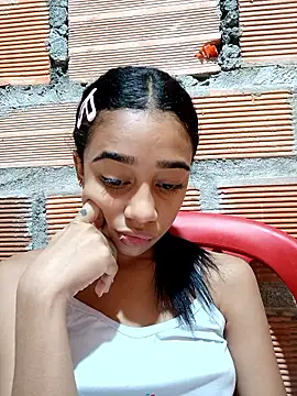 Zoe Sweett18 online show from September 18, 2025, 12:30 pm