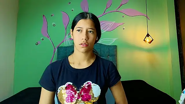 Connie Bell online show from December 1, 2025, 1:01 pm