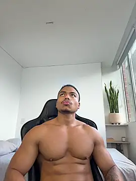 XavierColeman online show from June 3, 2026, 7:07 pm