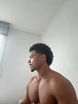 Snapshot of XavierColeman chatting on July 9, 2026, 2:16 pm XavierColeman online show from July 9, 2026, 2:16 pm