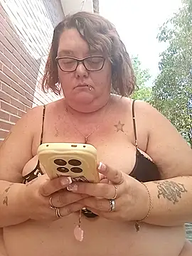 diosacurvy1984 online show from July 29, 2026, 10:25 am