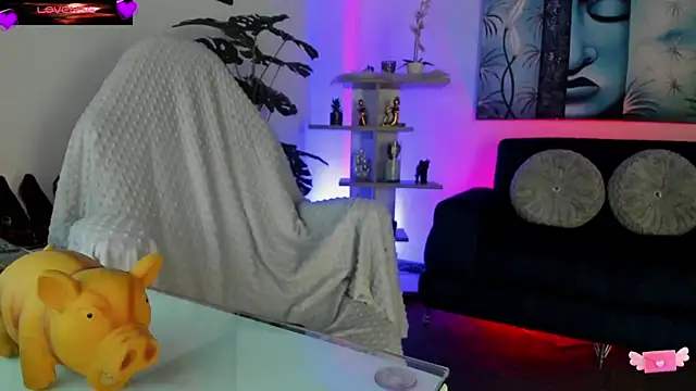 VioletParkker online show from September 22, 2025, 11:27 am