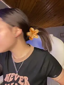 Sofia18 pinkk online show from December 16, 2025, 9:41 pm