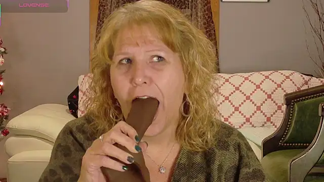 Badgirlpr2 online show from January 14, 2026, 5:11 am