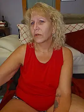 Badgirlpr2 online show from July 31, 2026, 5:18 am