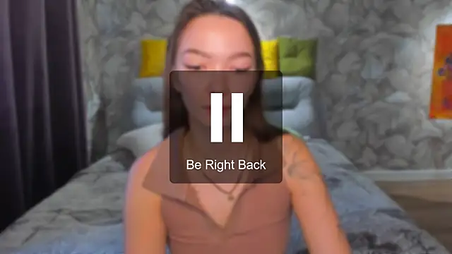 SusannJohnson online show from June 18, 2026, 12:20 am