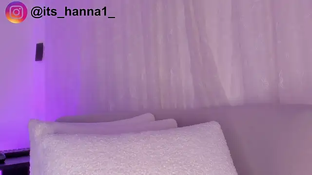 Snapshot of cutte_hanna18 chatting on May 15, 2026, 6:17 pm cutte hanna18 online show from May 15, 2026, 6:17 pm