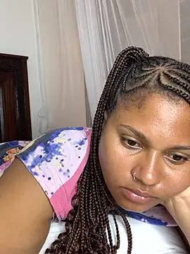 madell online show from September 18, 2025, 2:36 am