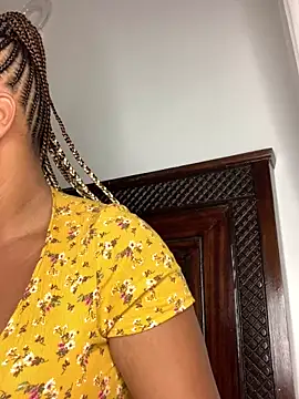 madell online show from March 12, 2026, 2:28 am