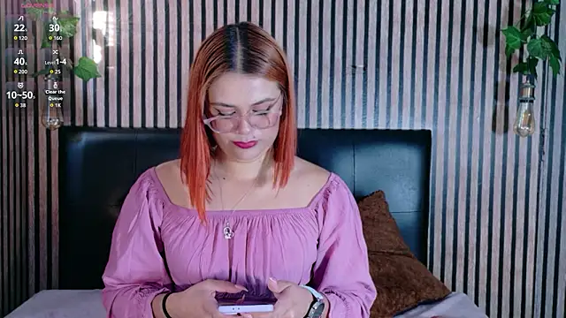 Snapshot of Sophie_new25 chatting on February 11, 2026, 12:38 pm Sophie new25 online show from February 11, 2026, 12:38 pm