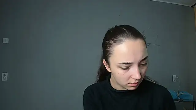 Eva Gloryy online show from September 25, 2025, 9:04 am