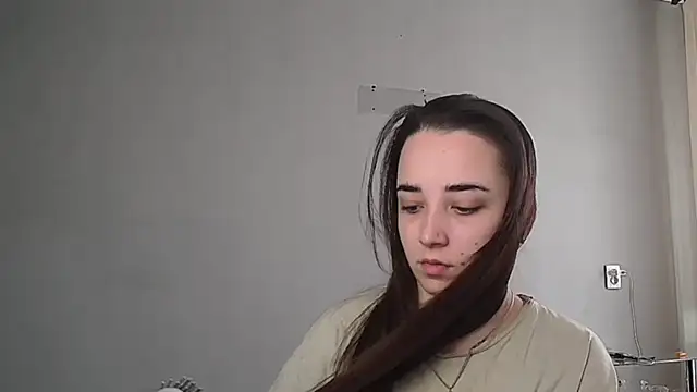 Eva Gloryy online show from March 11, 2026, 11:48 am