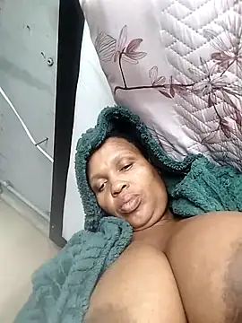 bubblendz1988 online show from June 27, 2026, 5:24 am