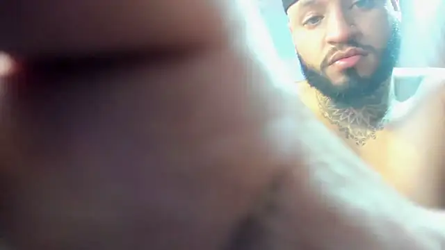 dereckgreen online show from October 7, 2025, 1:06 am