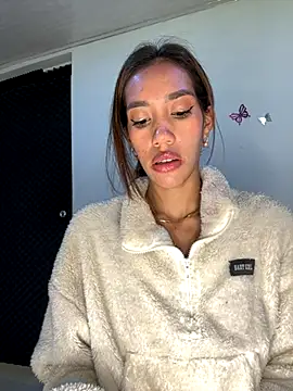 zoe storm online show from September 29, 2025, 11:54 pm