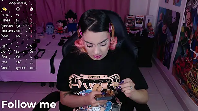 lily3 4 online show from November 8, 2025, 7:23 am