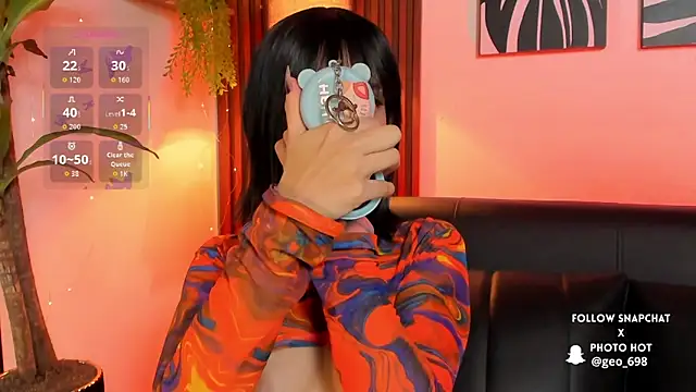 Georgina caruso online show from December 2, 2025, 3:52 am