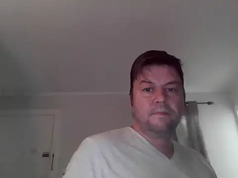 yourcourage1 online show from September 26, 2025, 3:57 am