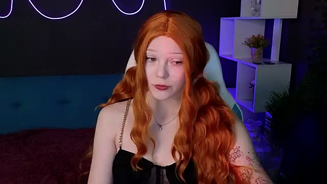 MiaWhisper online show from January 30, 2025, 4:27 am