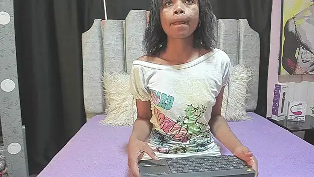 Gletty noa online show from November 17, 2025, 4:22 pm