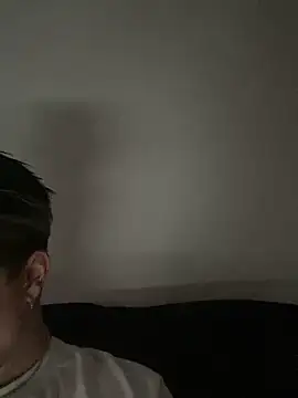 Snapshot of Iasonas23 chatting on April 15, 2026, 11:59 am Iasonas23 online show from April 15, 2026, 11:59 am